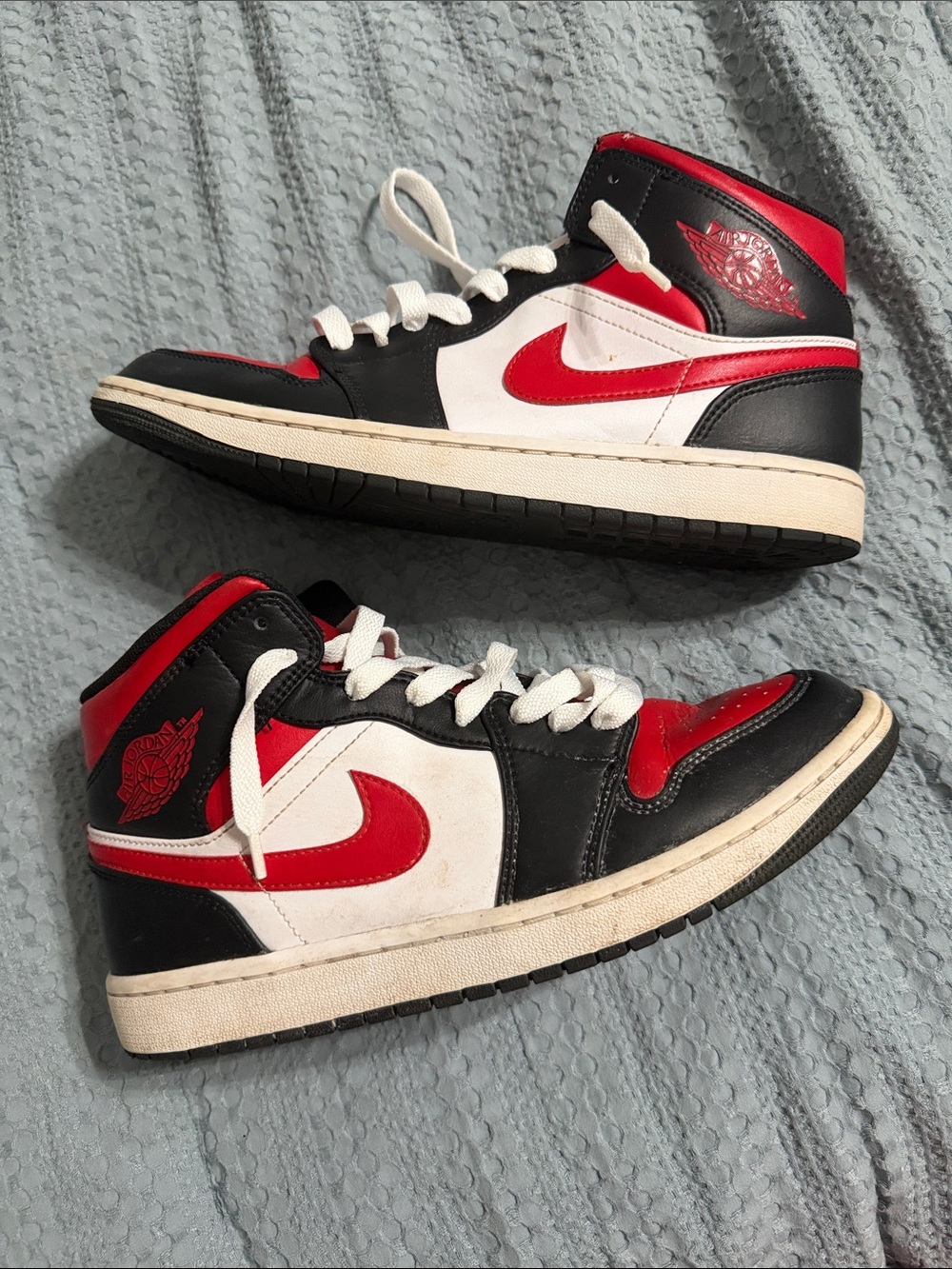 NIKE Air Jordan 1 Mid tennis shoes